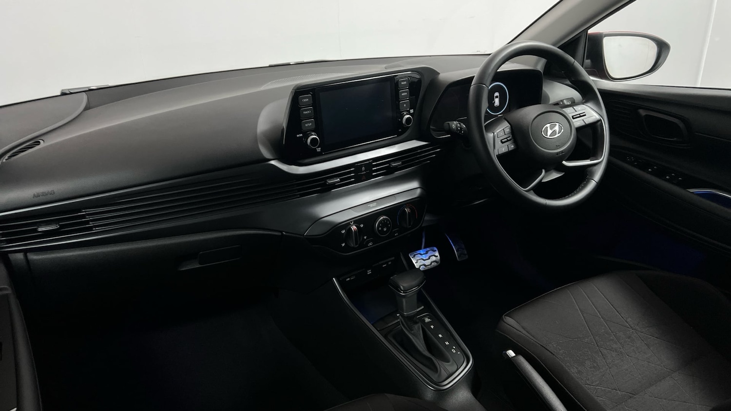 Used Hyundai BAYON 2022 for sale - 77237186: Photo 2