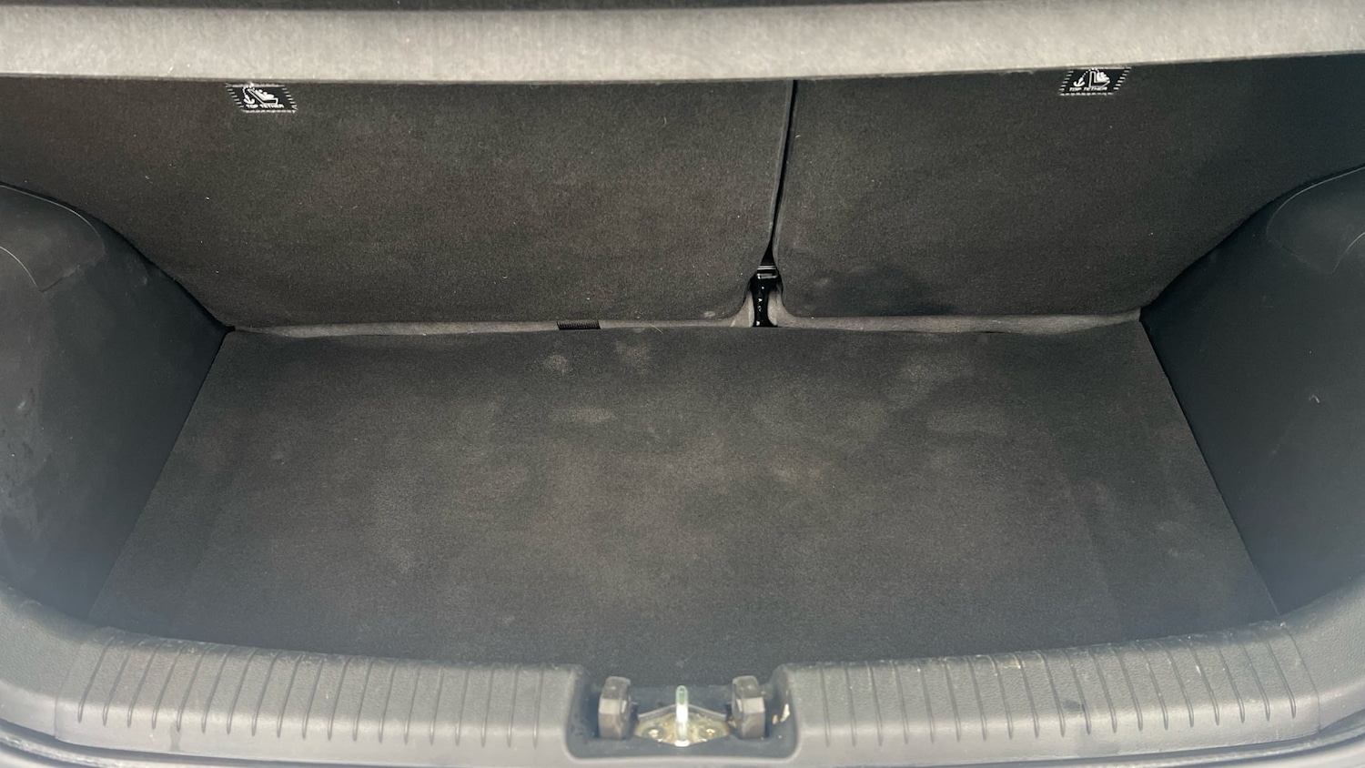 Used Hyundai i10 2020 for sale - 77781885: Photo 11