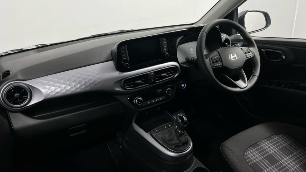 Used Hyundai i10 2025 for sale - 77257961: Photo 2