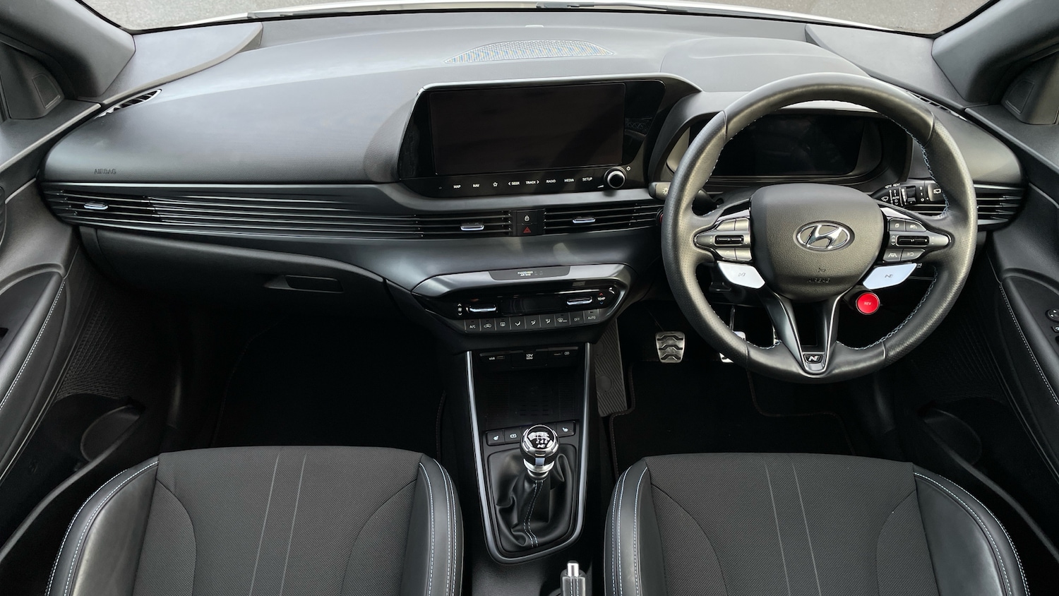 Used Hyundai i20 2023 for sale - 77938350: Photo 13