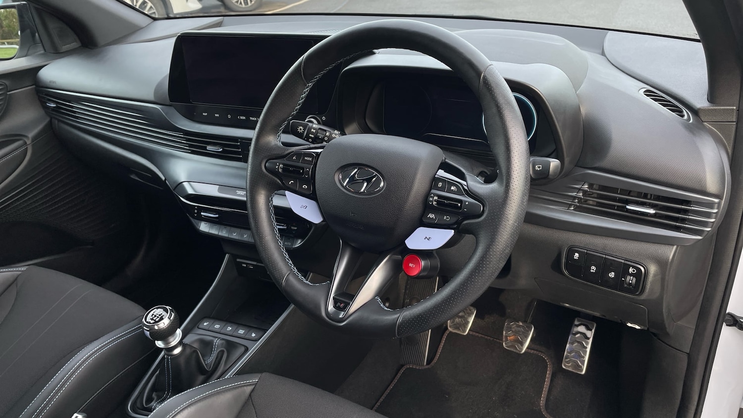 Used Hyundai i20 2023 for sale - 77938350: Photo 6