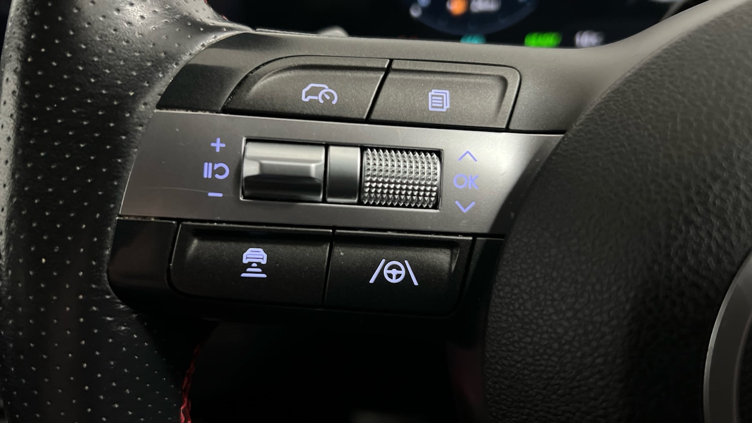 Used Hyundai KONA 2023 for sale - 77213605: Photo 15