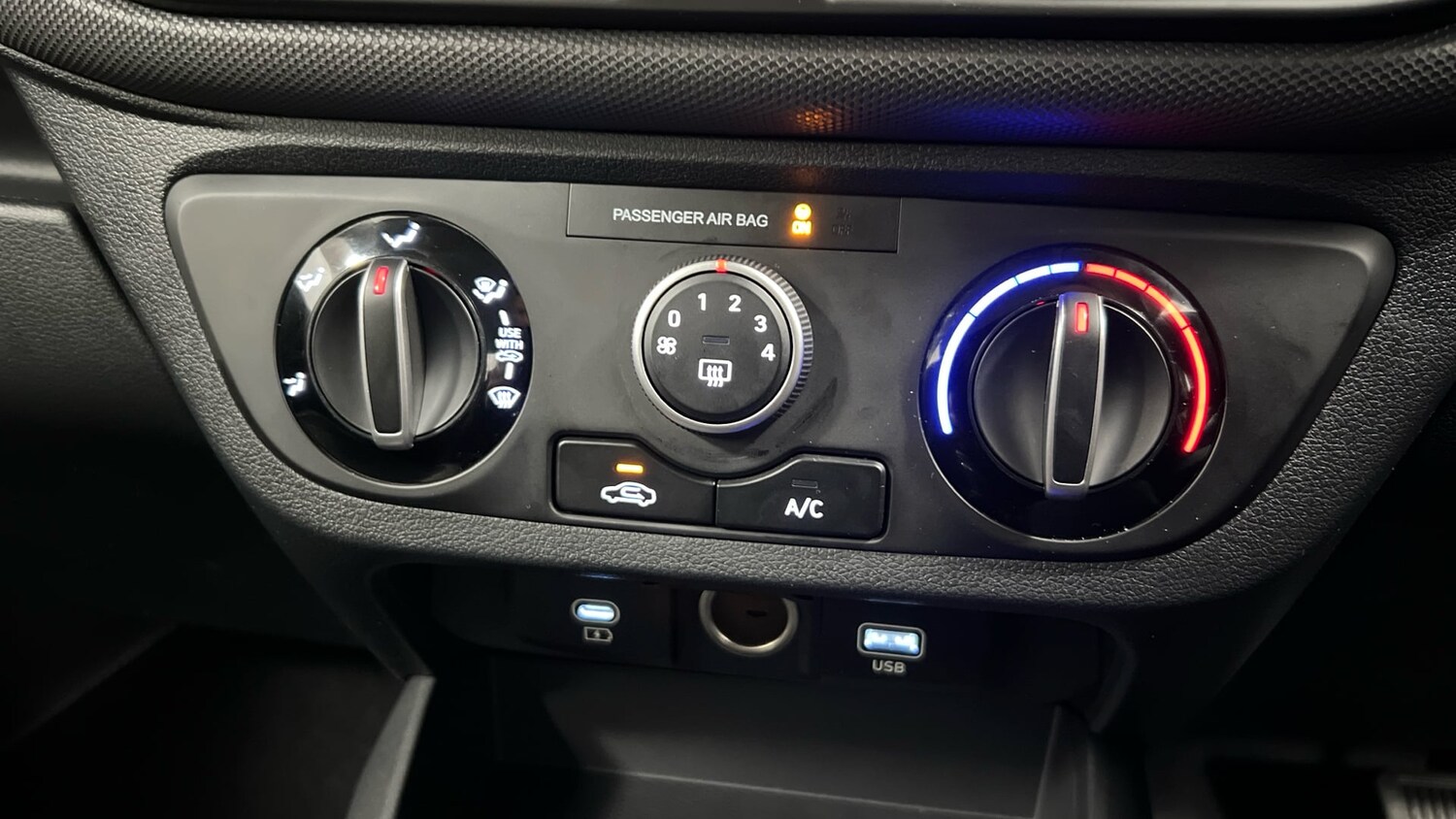 Used Hyundai i10 2025 for sale - 77257897: Photo 17