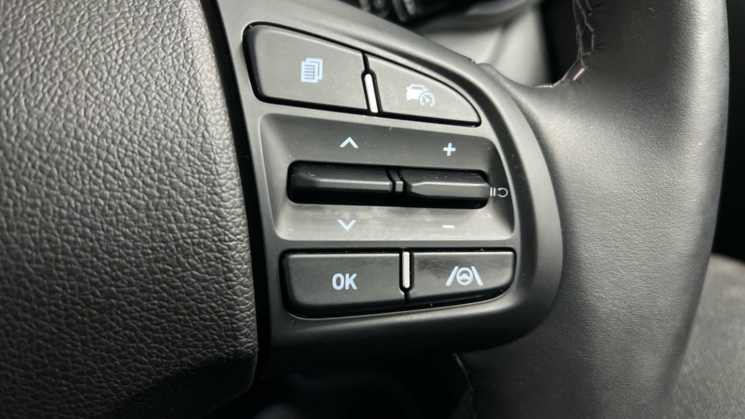 Used Hyundai i10 2024 for sale - 77140837: Photo 16