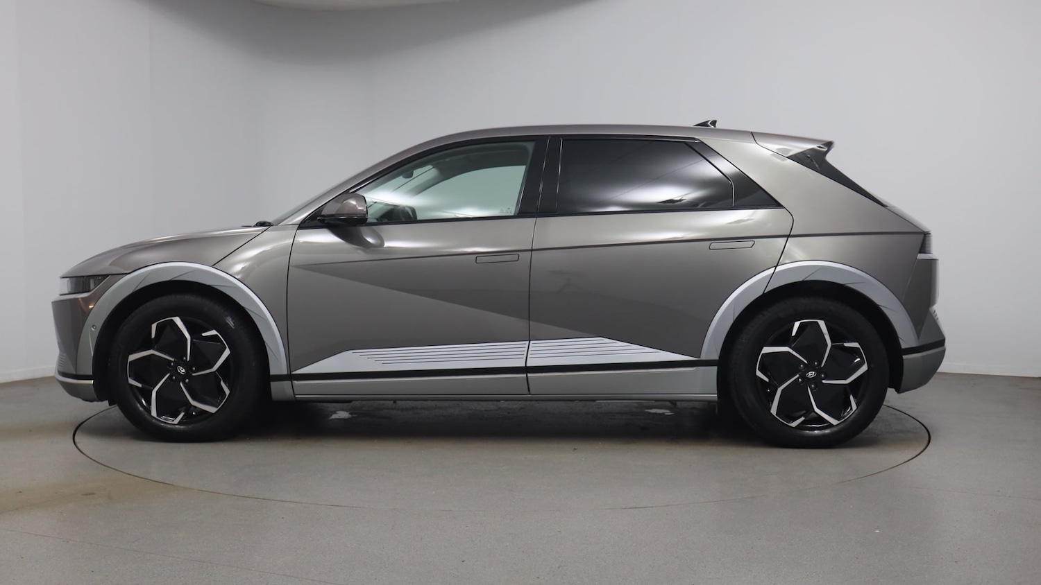 Used Hyundai IONIQ 5 2023 for sale - 77395330: Photo 19