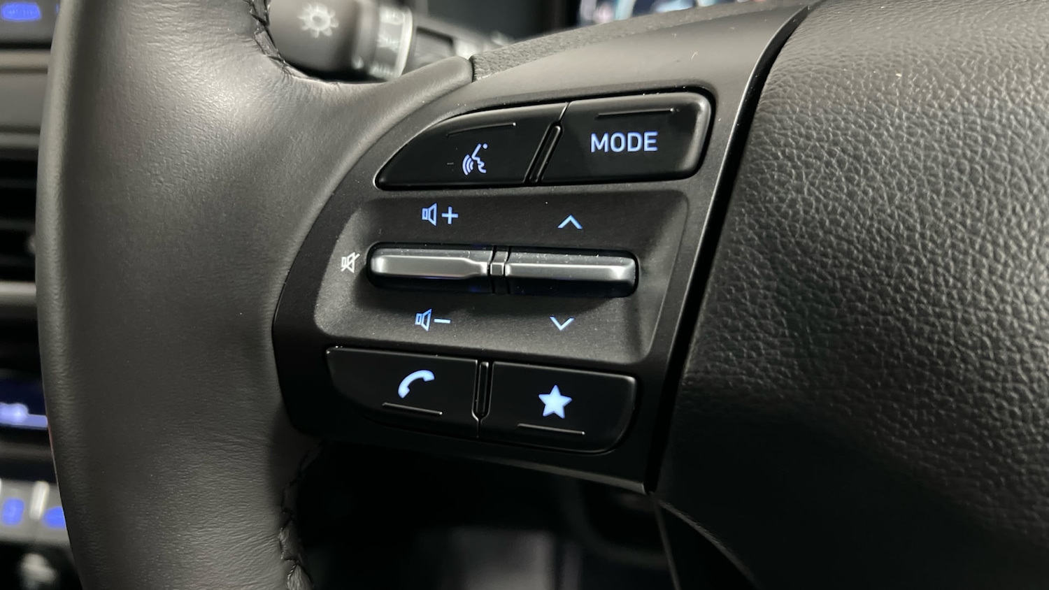 Used Hyundai KONA 2022 for sale - 77118732: Photo 15