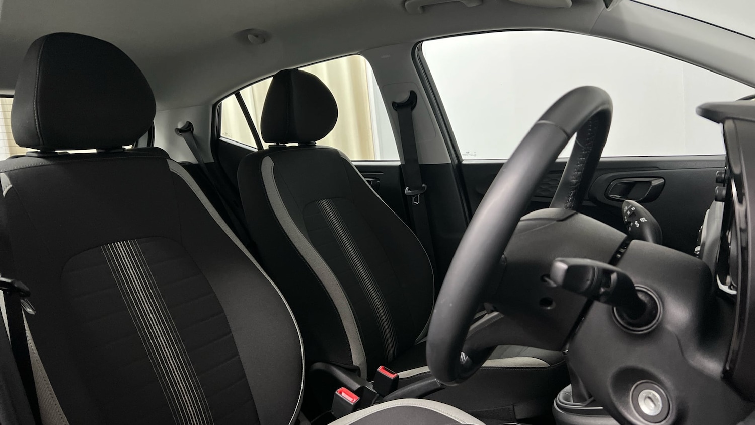 Used Hyundai i10 2024 for sale - 77277504: Photo 12