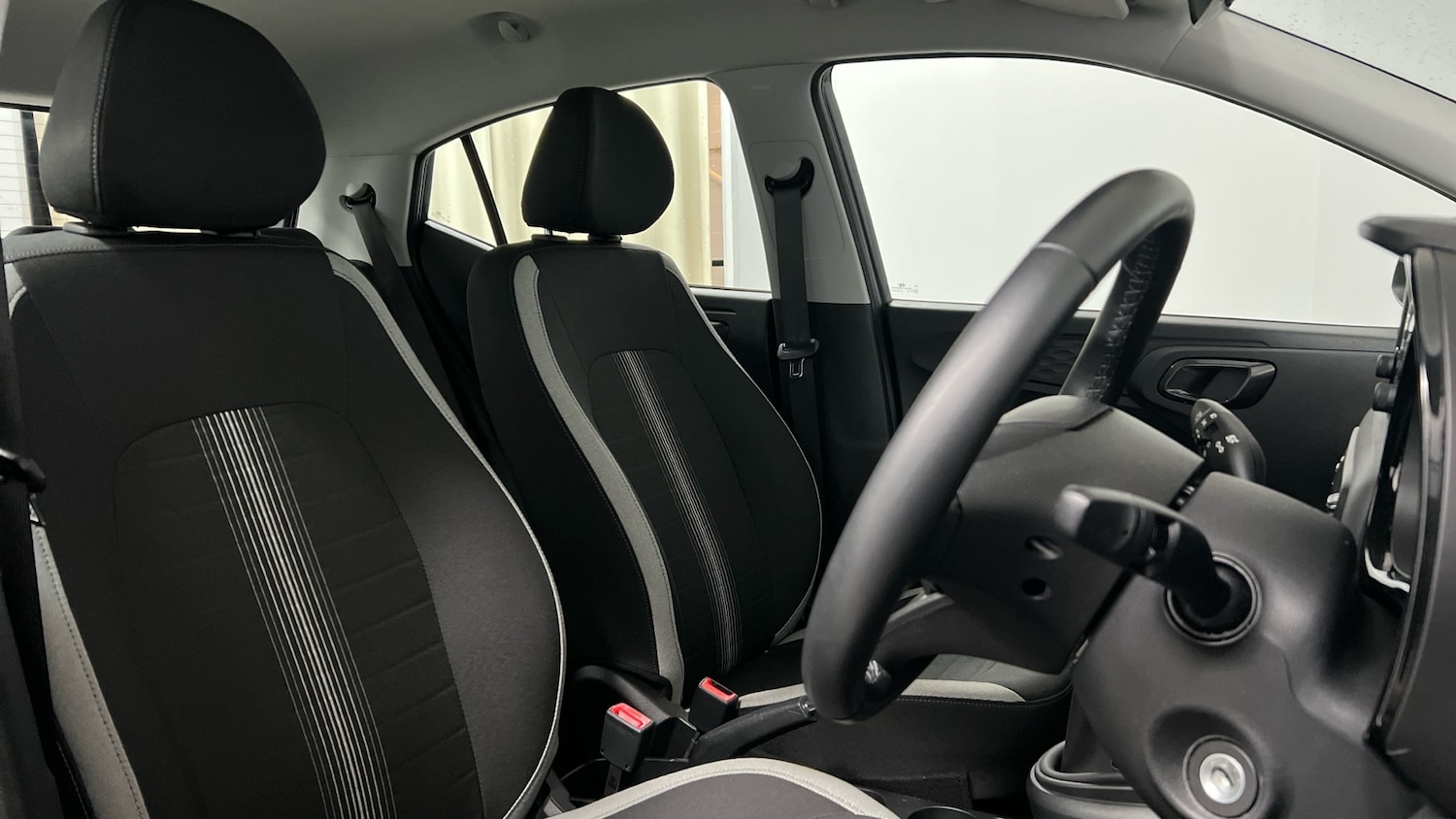 Used Hyundai i10 2024 for sale - 77162373: Photo 12