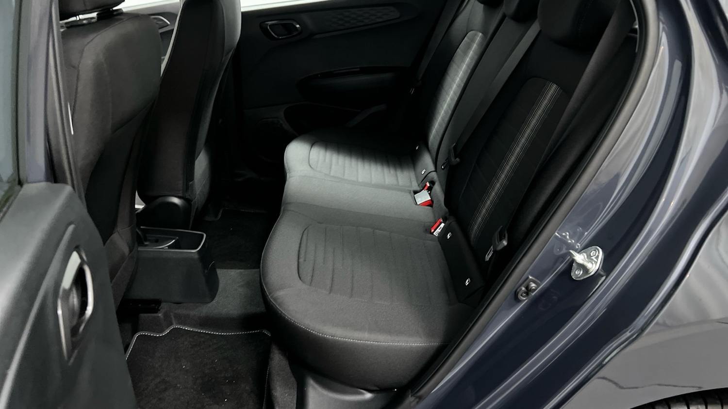 Used Hyundai i10 2024 for sale - 77162373: Photo 9