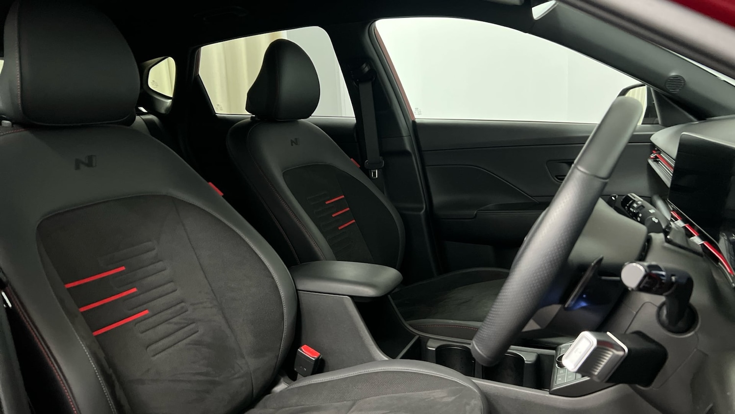 Used Hyundai KONA 2025 for sale - 77807372: Photo 12