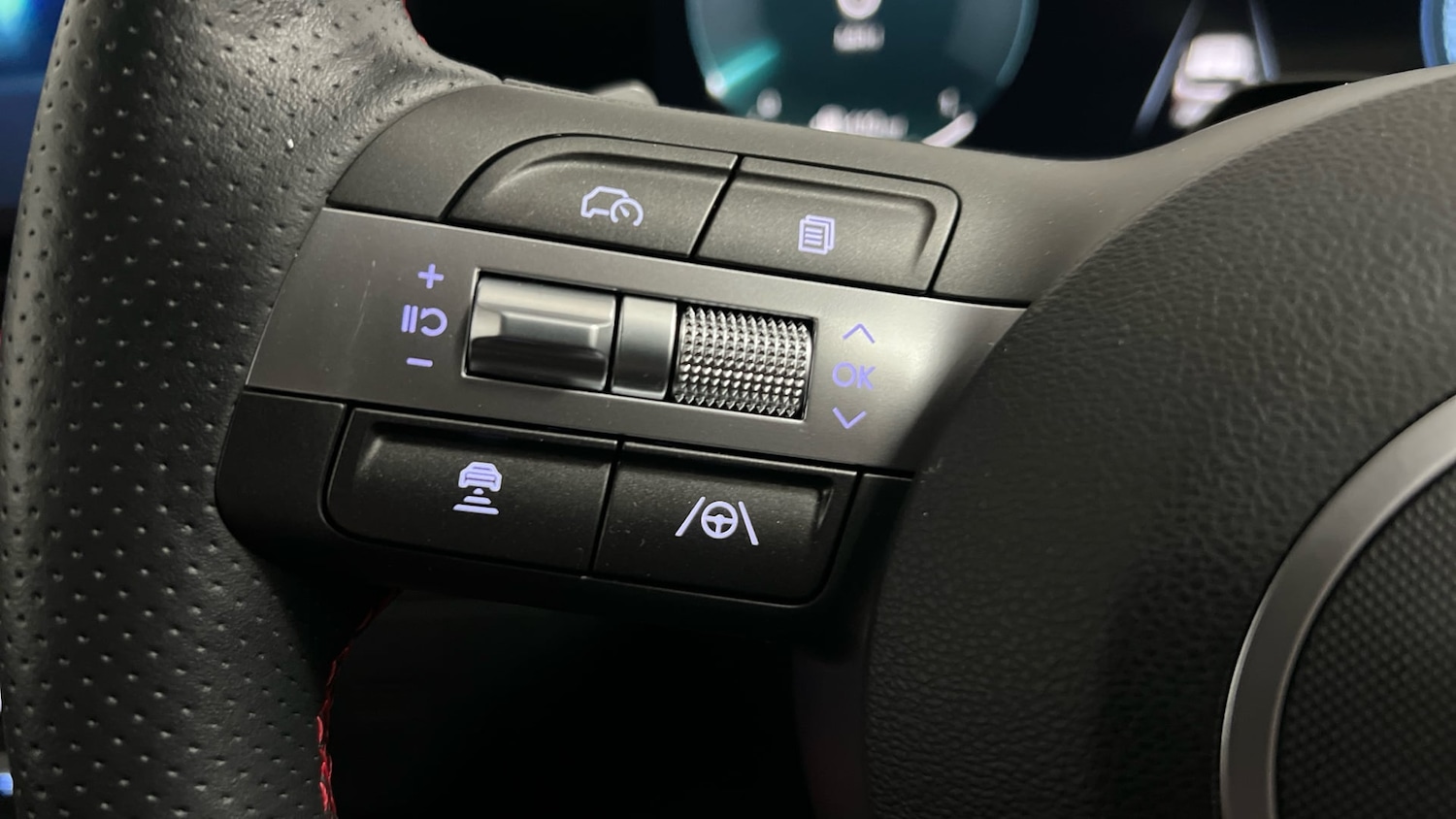 Used Hyundai KONA 2025 for sale - 77807372: Photo 15