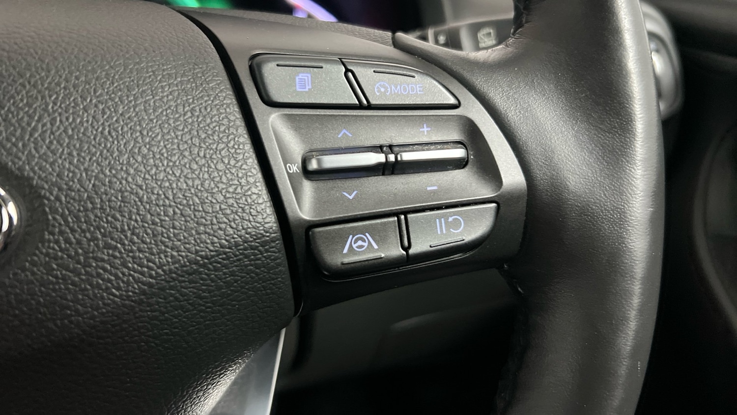 Used Hyundai i30 2023 for sale - 76676991: Photo 16