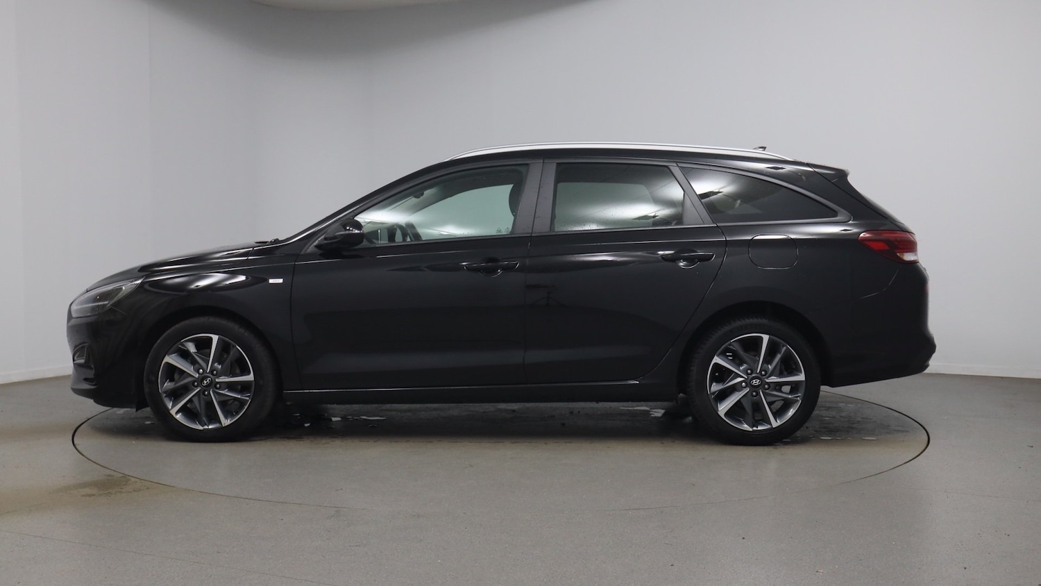 Used Hyundai i30 2023 for sale - 76676991: Photo 19