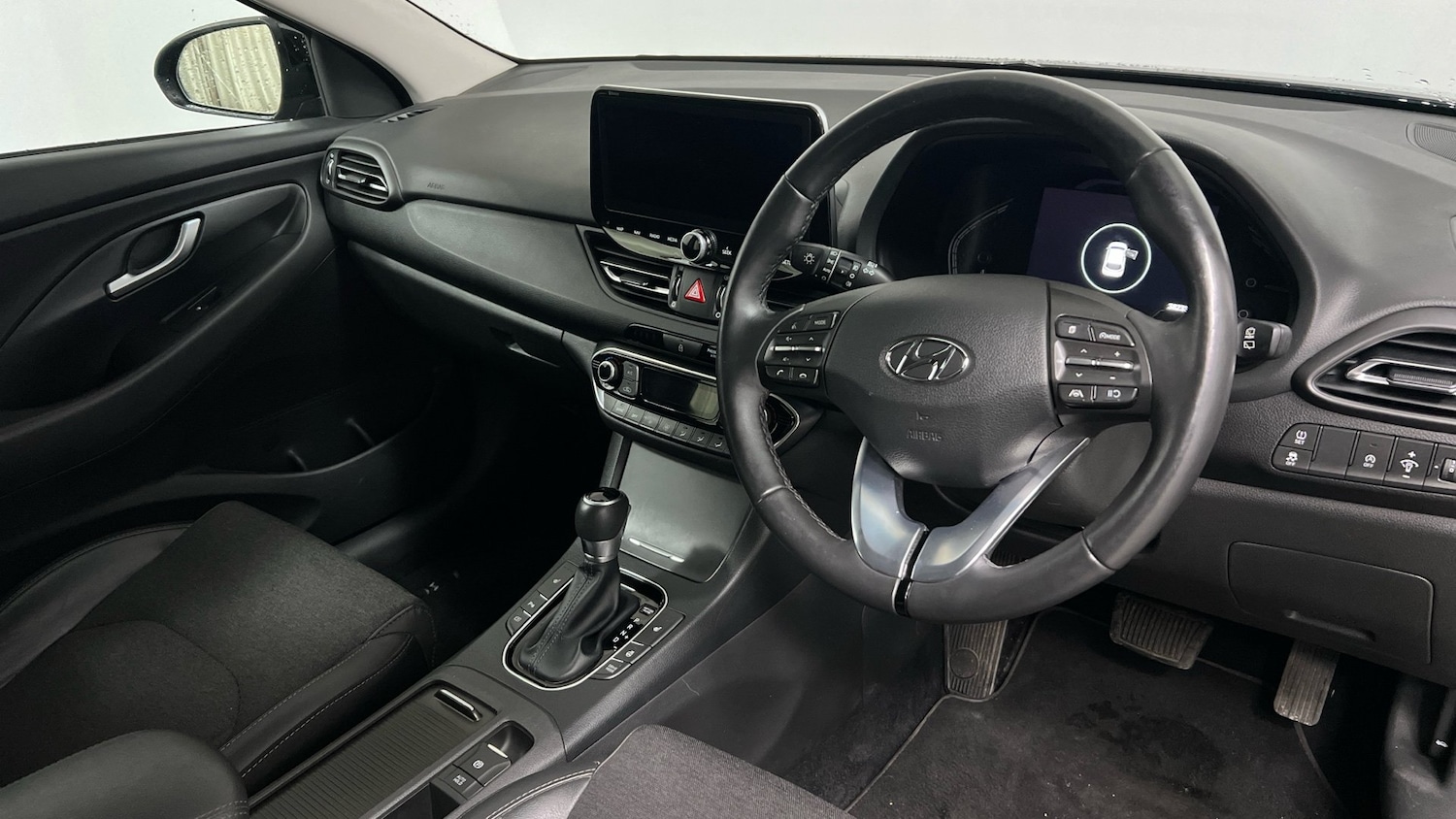 Used Hyundai i30 2023 for sale - 76676991: Photo 6