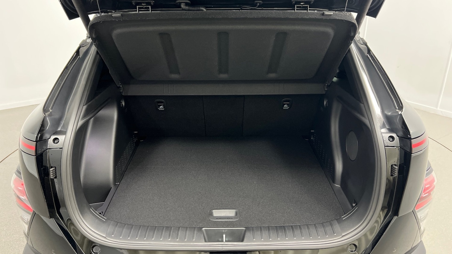 Used Hyundai KONA 2023 for sale - 77213604: Photo 11