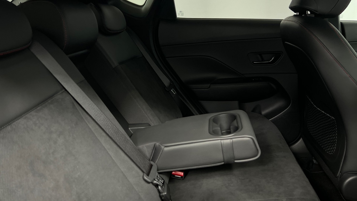 Used Hyundai KONA 2023 for sale - 77213604: Photo 25