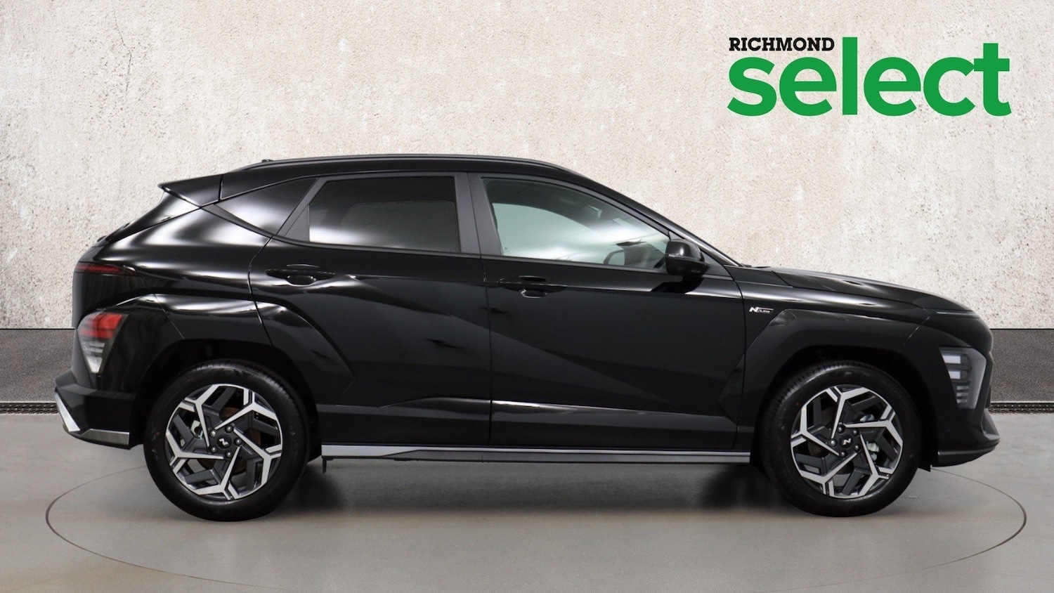 Used Hyundai KONA 2023 for sale - 77213604: Photo 4