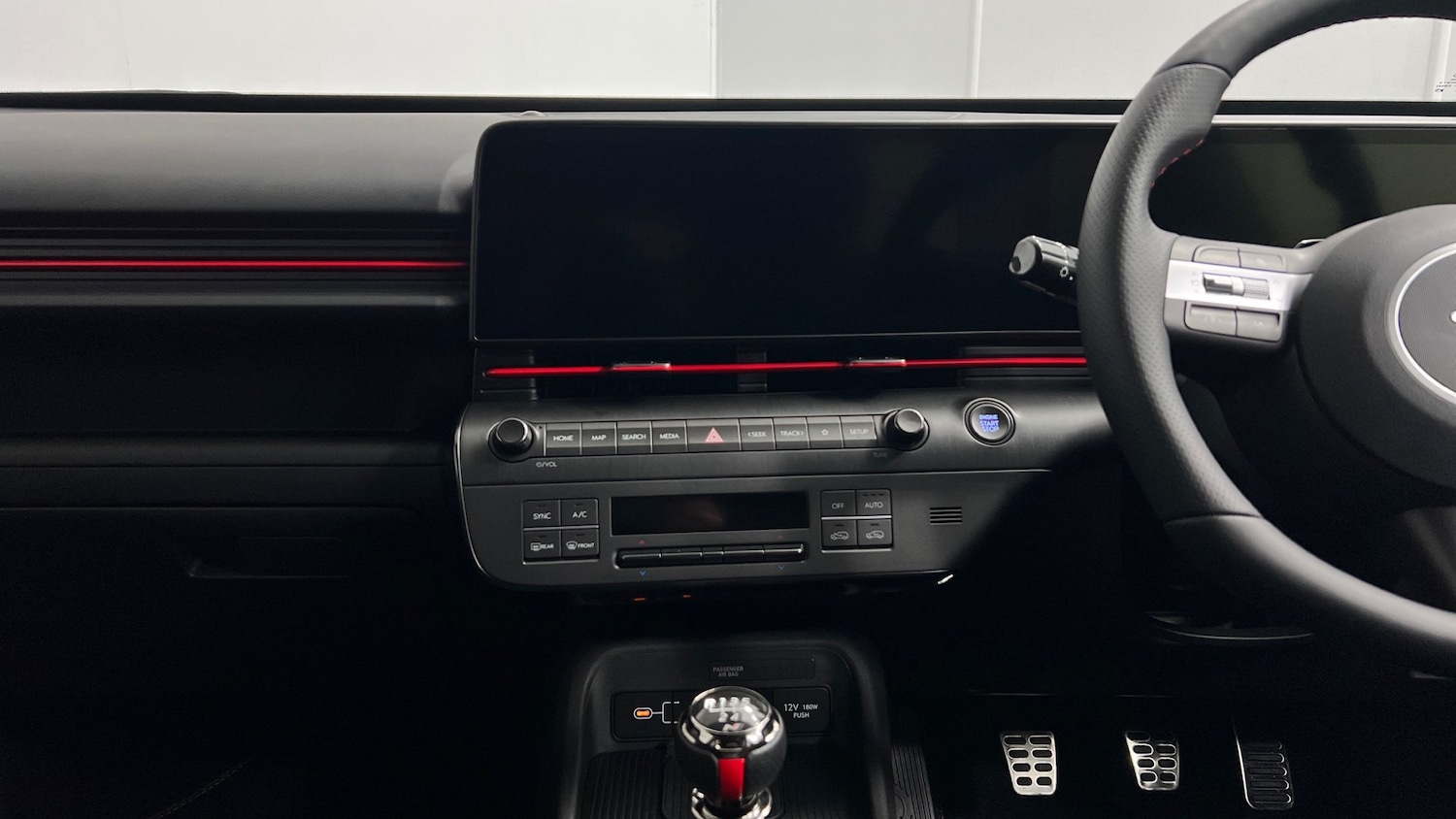 Used Hyundai KONA 2023 for sale - 77213604: Photo 9