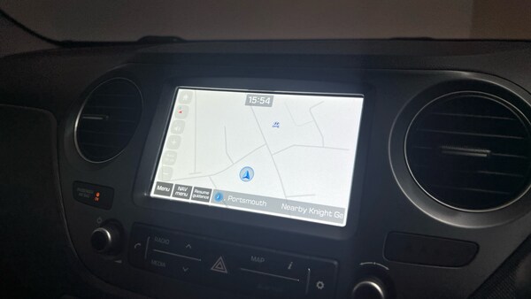 Used Hyundai i10 2019 for sale - 76272087: Photo 24