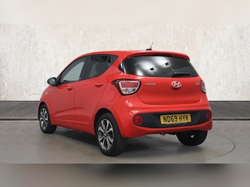 Used Hyundai i10 2019 for sale - 76272087: Photo