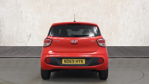 Used Hyundai i10 2019 for sale - 76272087: Photo 8