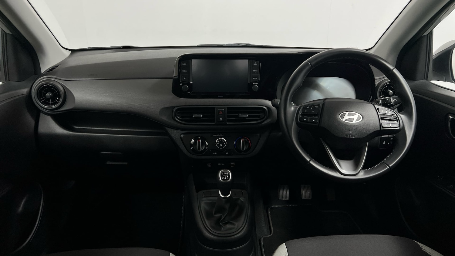 Used Hyundai i10 2024 for sale - 77558729: Photo 13