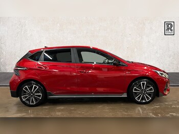 Used Hyundai i20 2024 for sale - 77319901: Photo