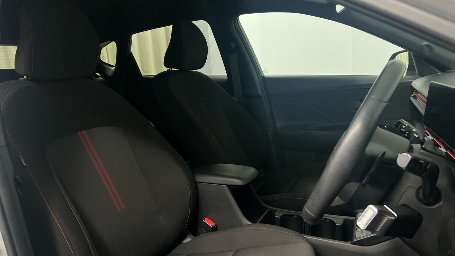 Used Hyundai KONA 2023 for sale - 77938358: Photo 12