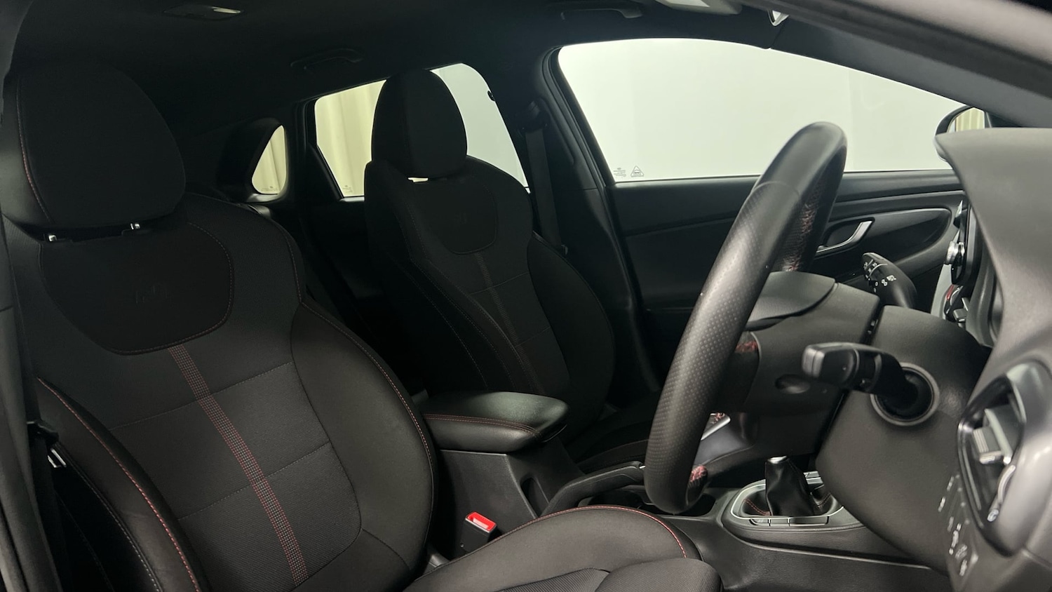 Used Hyundai i30 2023 for sale - 77622665: Photo 12