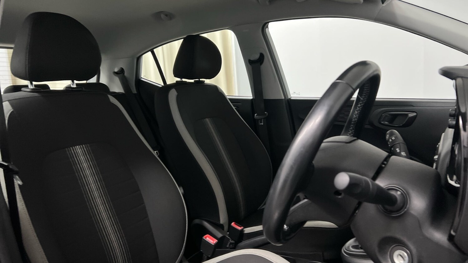 Used Hyundai i10 2022 for sale - 77465945: Photo 12