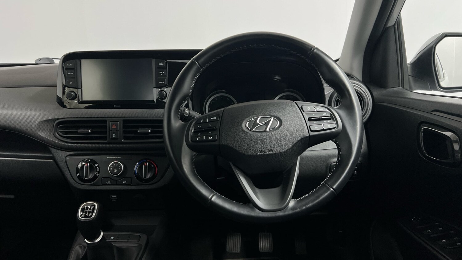 Used Hyundai i10 2022 for sale - 77465945: Photo 14