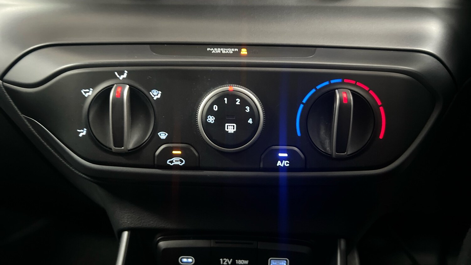 Used Hyundai i20 2023 for sale - 76676247: Photo 17