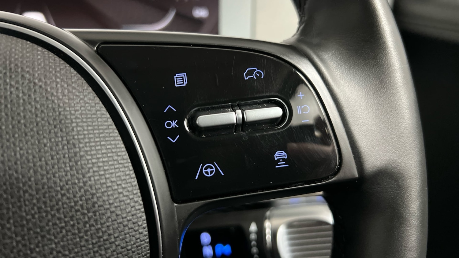 Used Hyundai IONIQ 5 2023 for sale - 77049308: Photo 16