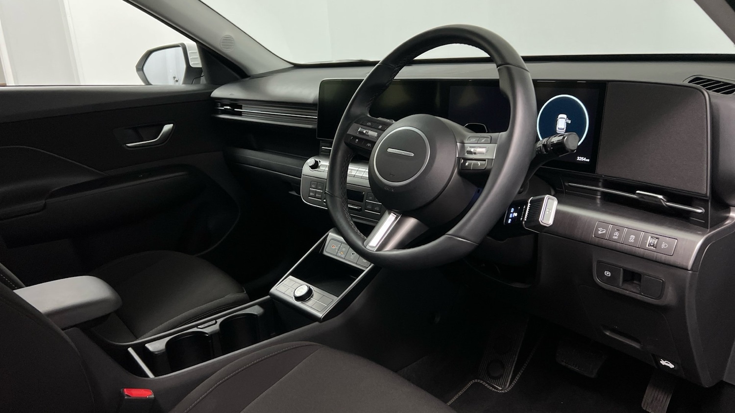 Used Hyundai KONA 2025 for sale - 76679067: Photo 6