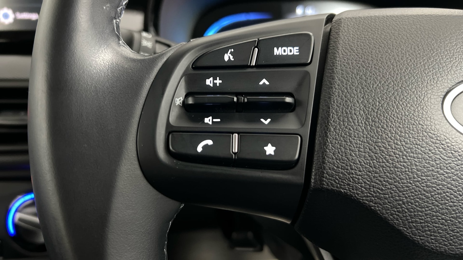 Used Hyundai i10 2024 for sale - 77681965: Photo 15