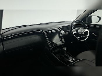 Used Hyundai TUCSON 2021 for sale - 77891732: Photo