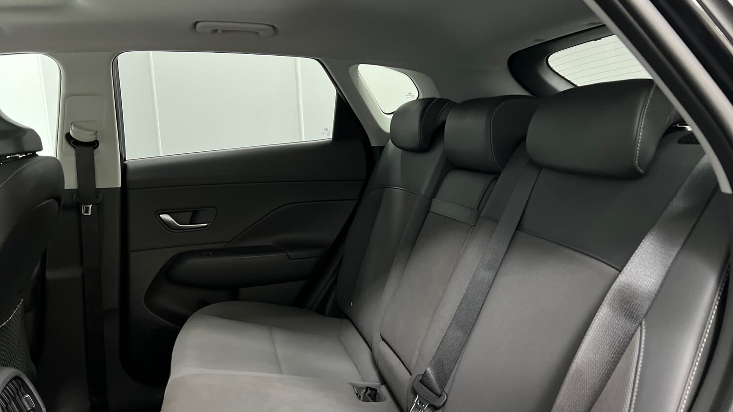 Used Hyundai KONA 2024 for sale - 77478240: Photo 9