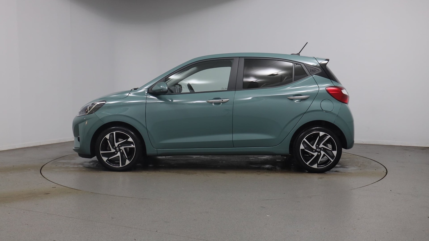 Used Hyundai i10 2023 for sale - 77303879: Photo 19