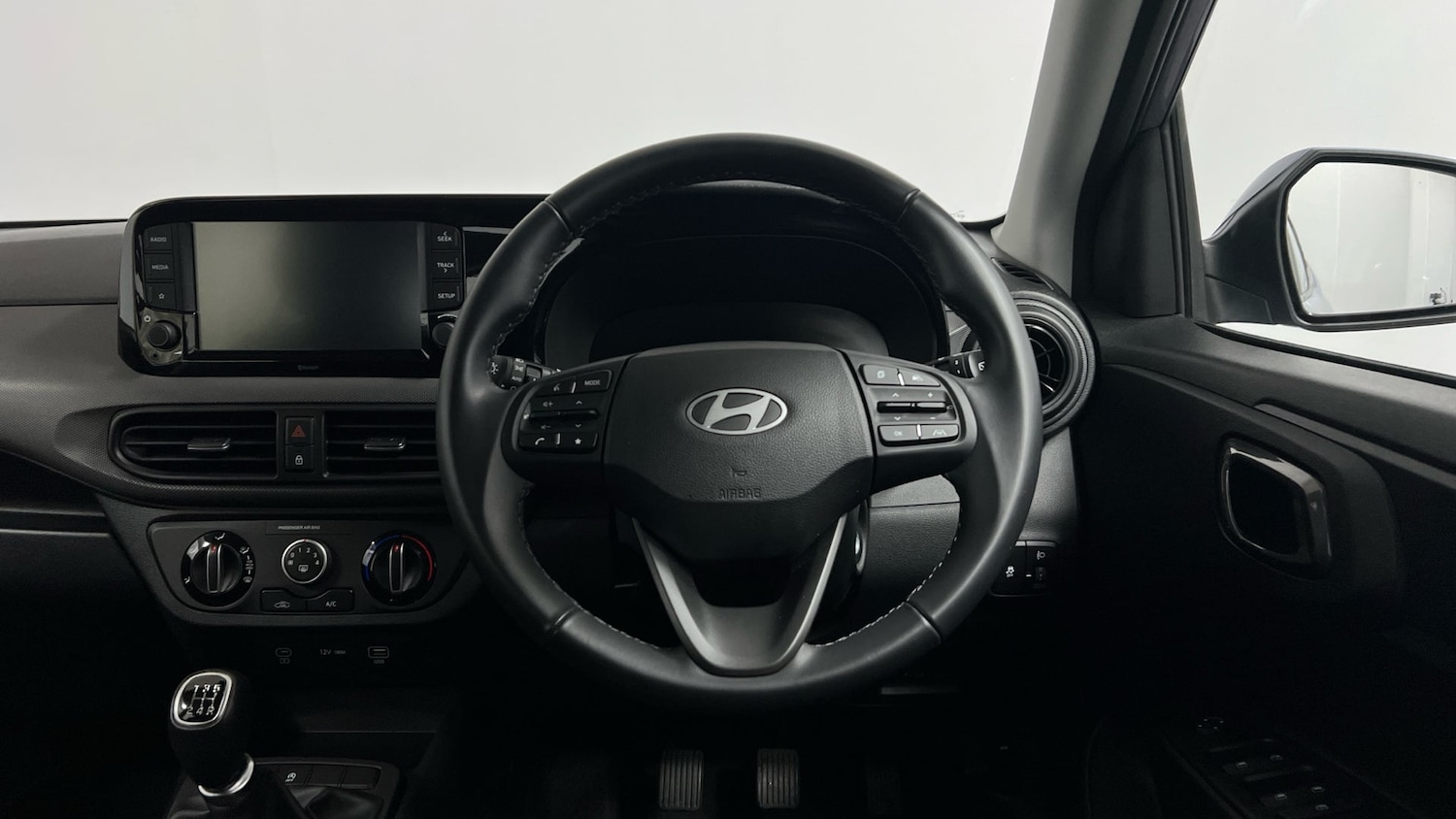 Used Hyundai i10 2023 for sale - 77213613: Photo 14