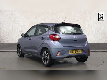 Used Hyundai i10 2023 for sale - 77213613: Photo