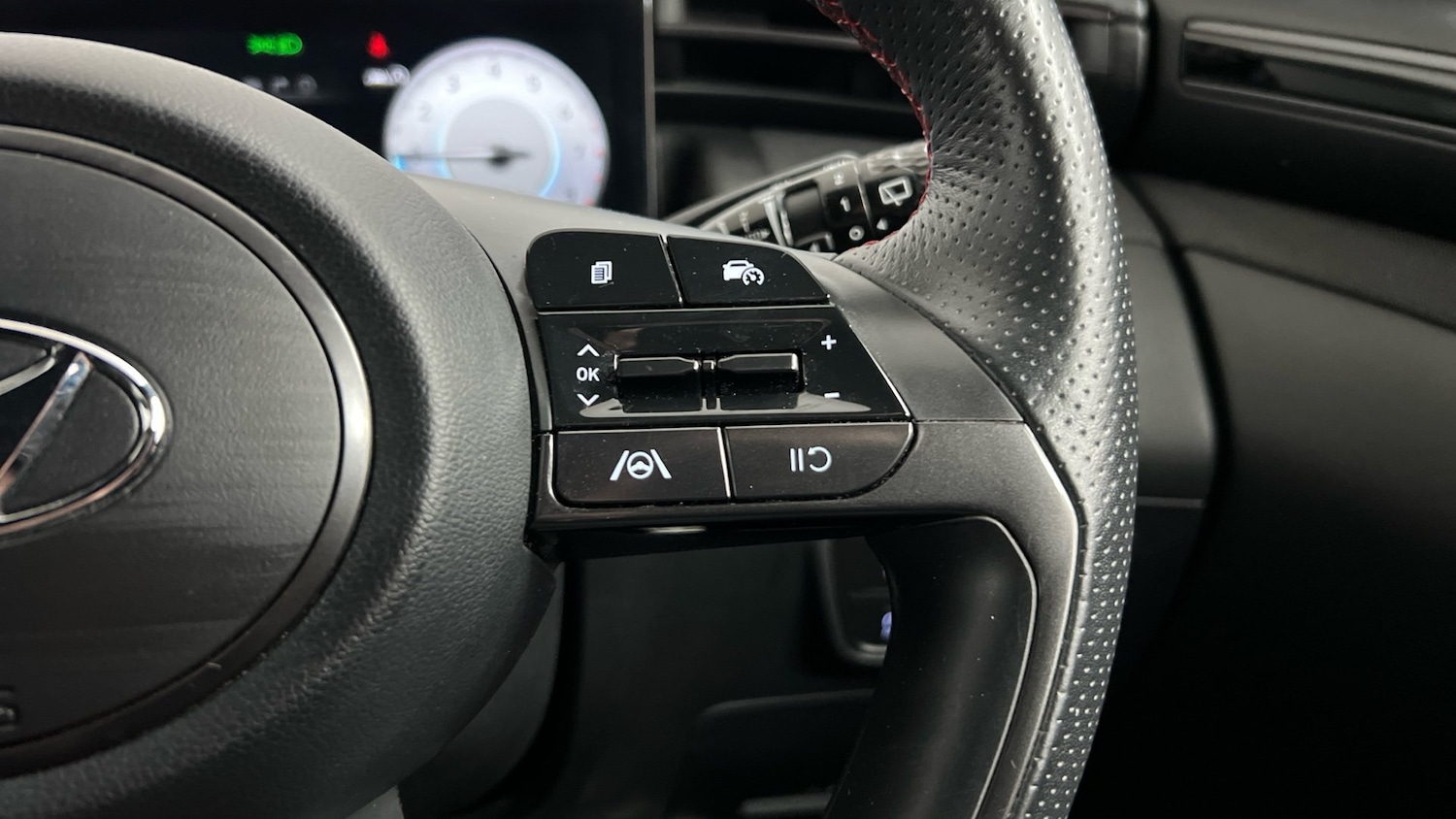 Used Hyundai TUCSON 2021 for sale - 77681960: Photo 16