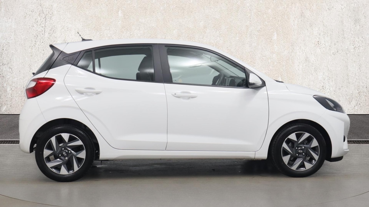 Used Hyundai i10 2024 for sale - 76677067: Photo 4