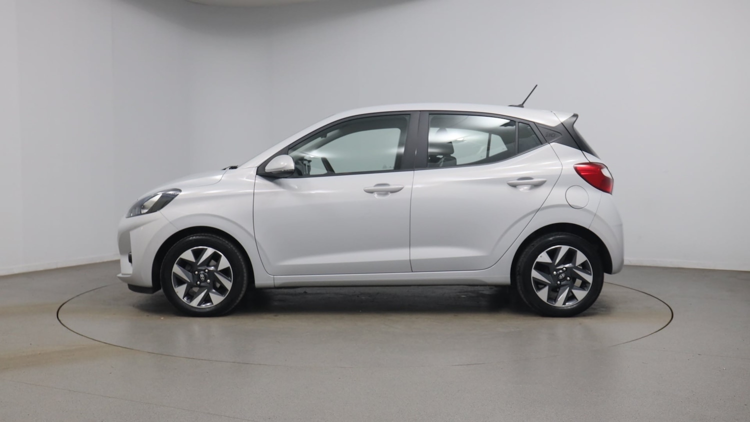 Used Hyundai i10 2024 for sale - 77395321: Photo 19