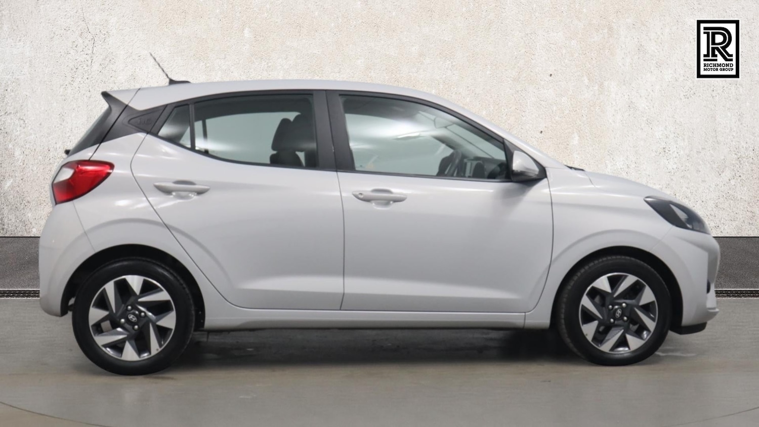 Used Hyundai i10 2024 for sale - 77395321: Photo 4