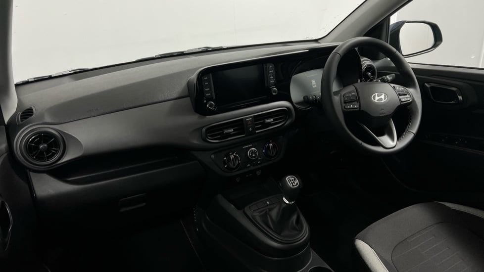 Used Hyundai i10 2025 for sale - 77257899: Photo 2