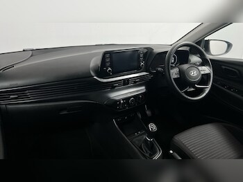 Used Hyundai i20 2022 for sale - 77370821: Photo