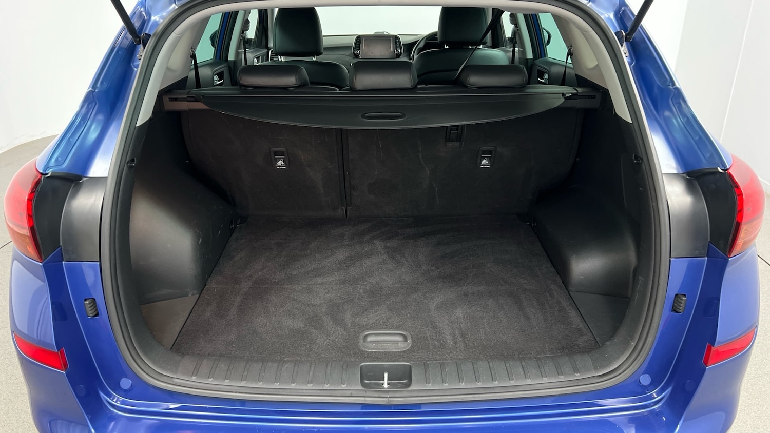 Used Hyundai TUCSON 2018 for sale - 76885107: Photo 11