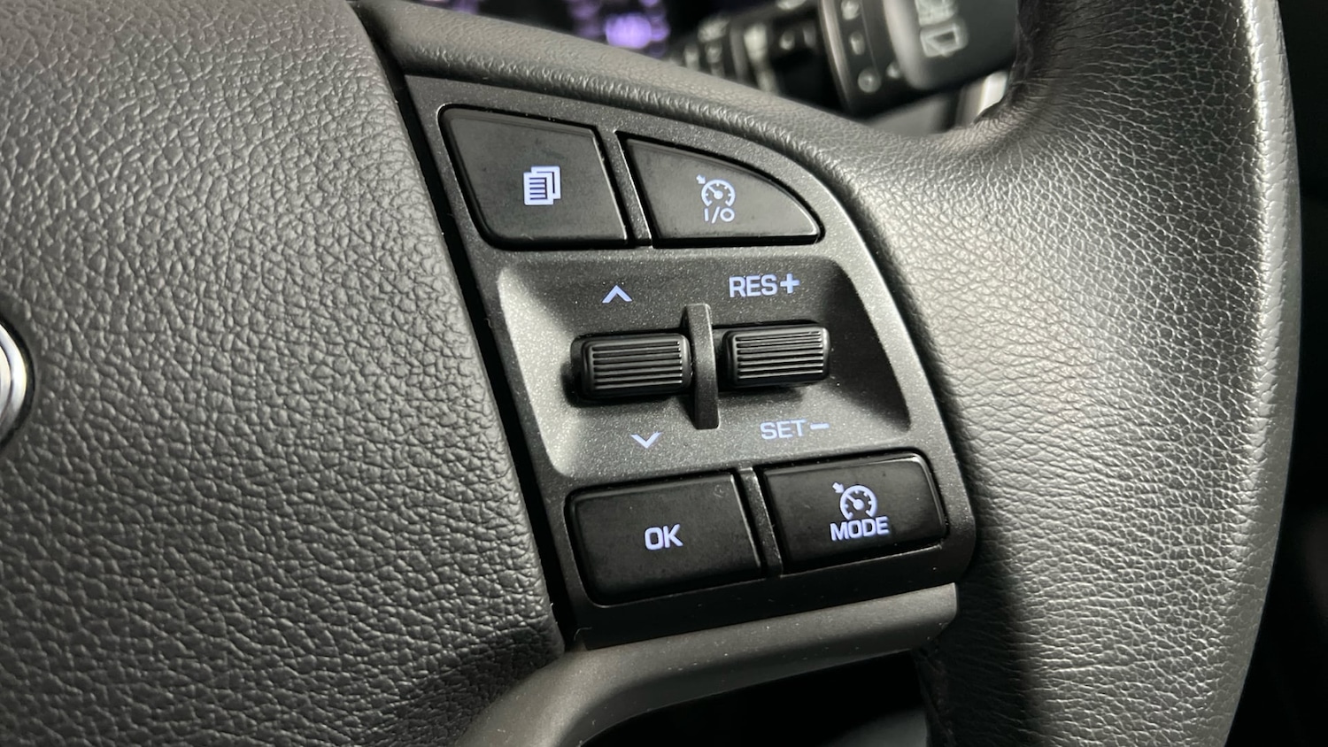 Used Hyundai TUCSON 2018 for sale - 76885107: Photo 16