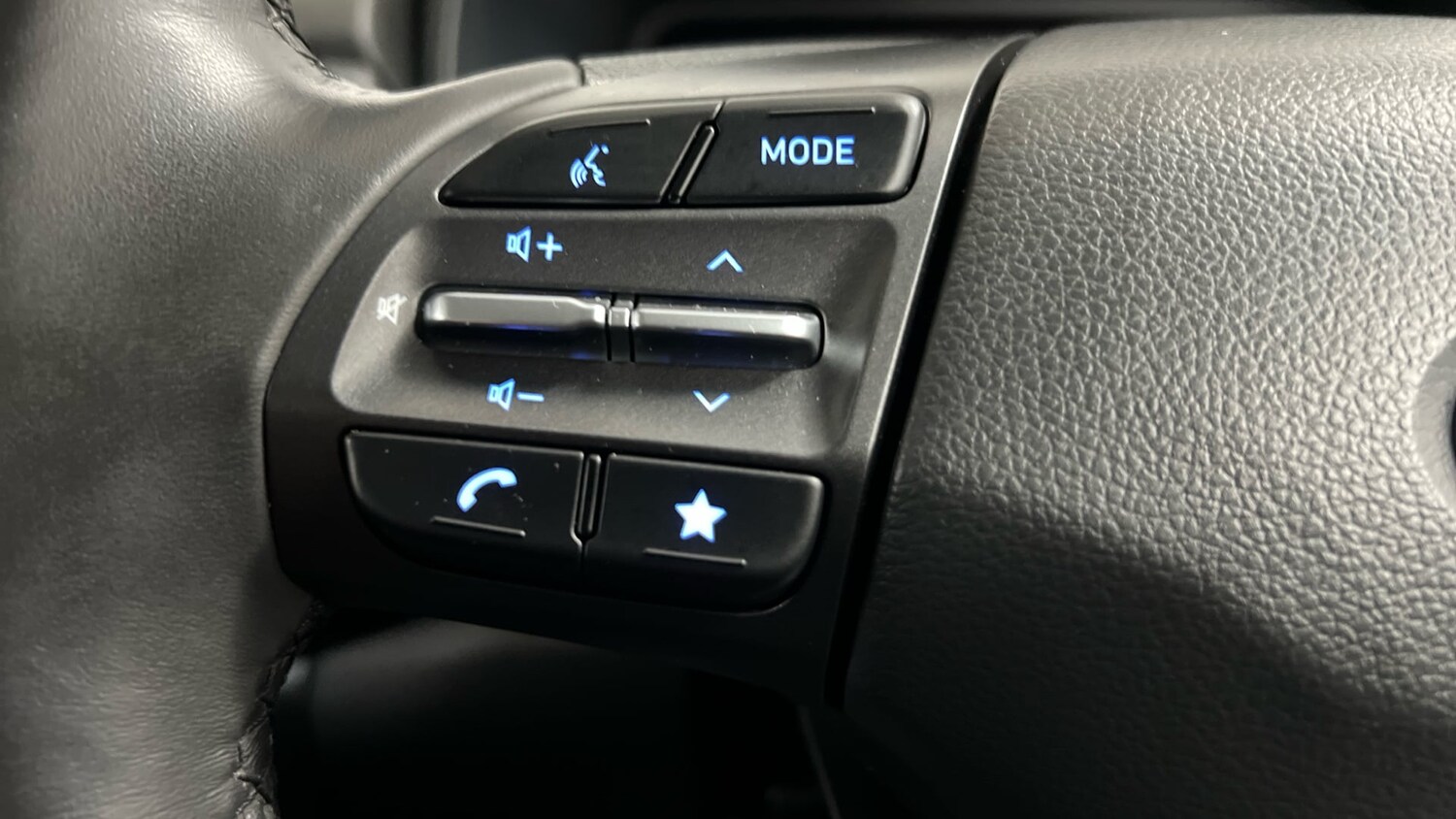 Used Hyundai KONA 2022 for sale - 77681957: Photo 15