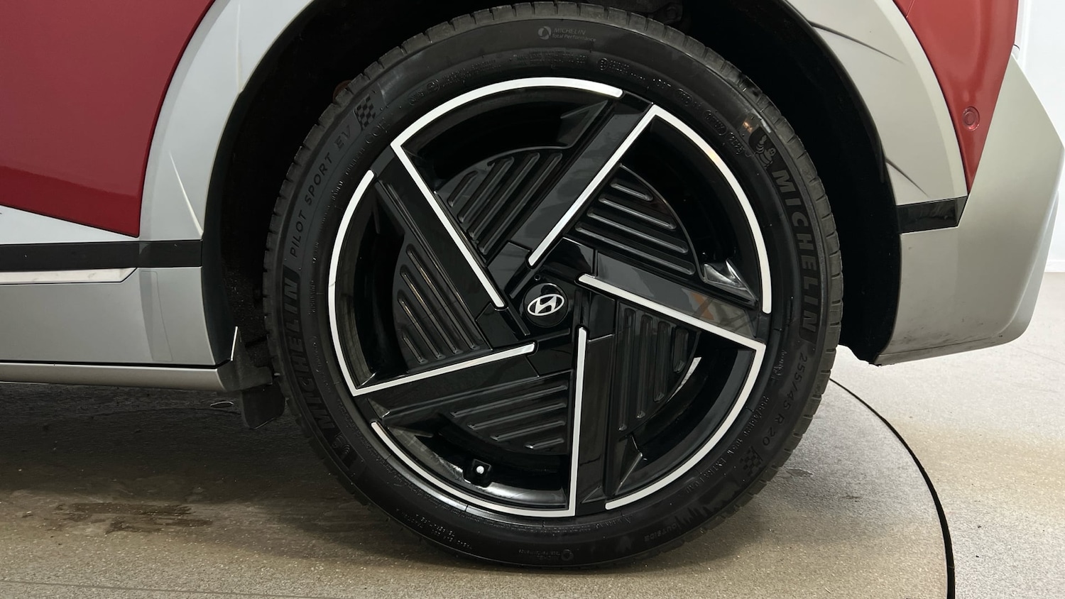 Used Hyundai IONIQ 5 2025 for sale - 77465938: Photo 5